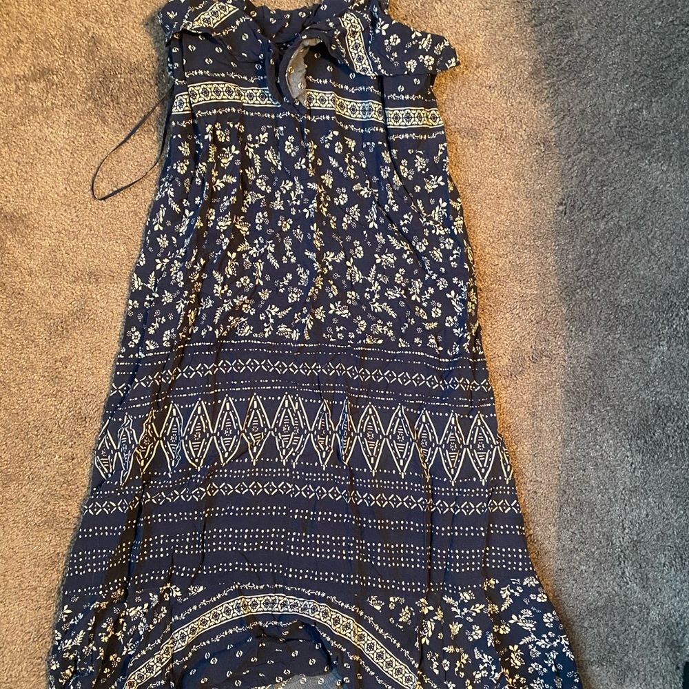 Vince Camuto Navy and White Patterned Maxi Dress